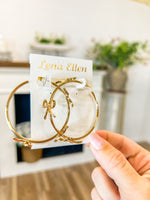 Bow-tiful Hoops