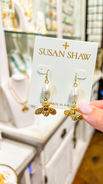 Susan Shaw Gold Bee and Genuine Freshwater Pearl Earrings