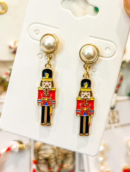 Small Nutcracker w/ Pearl Earrings